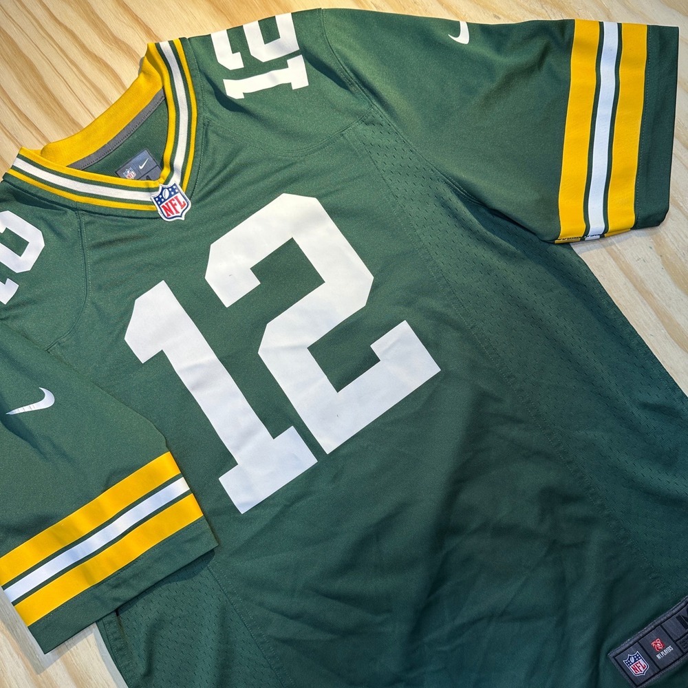 Nike Men's Green Bay Packers Aaron Rodgers #12 Green Football Jersey Size M